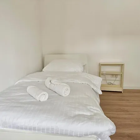 Prime Near Vienna With Free Parking *